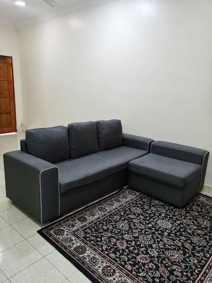 Homestay Che Wan Kuantan Esterno foto